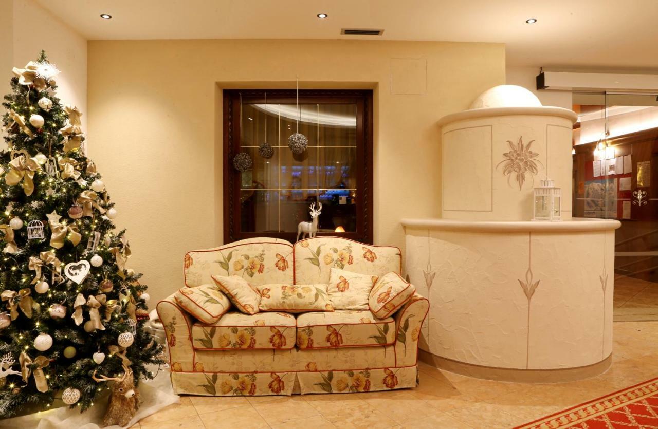 Hotel Belvedere Srl Fai della Paganella Exterior photo