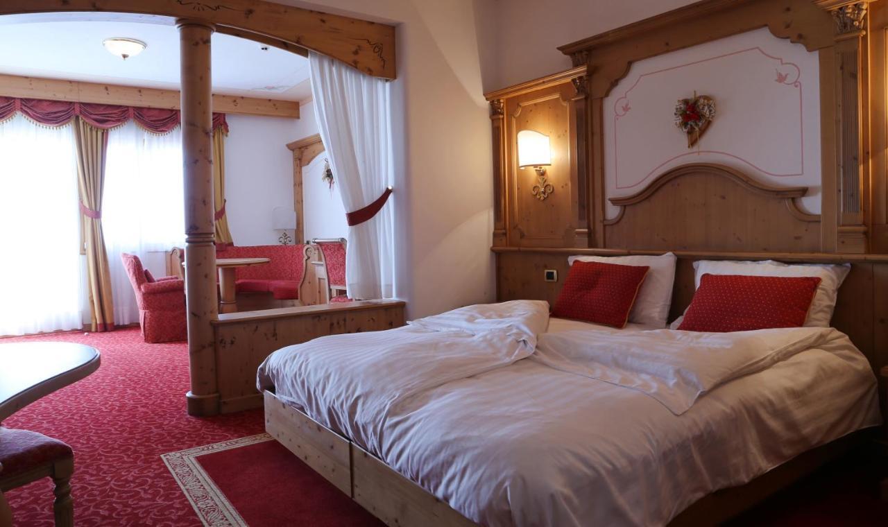 Hotel Belvedere Srl Fai della Paganella Exterior photo